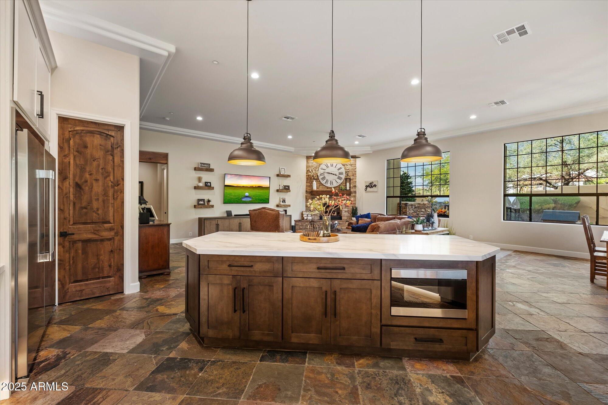 36045 N Willow Cross Drive