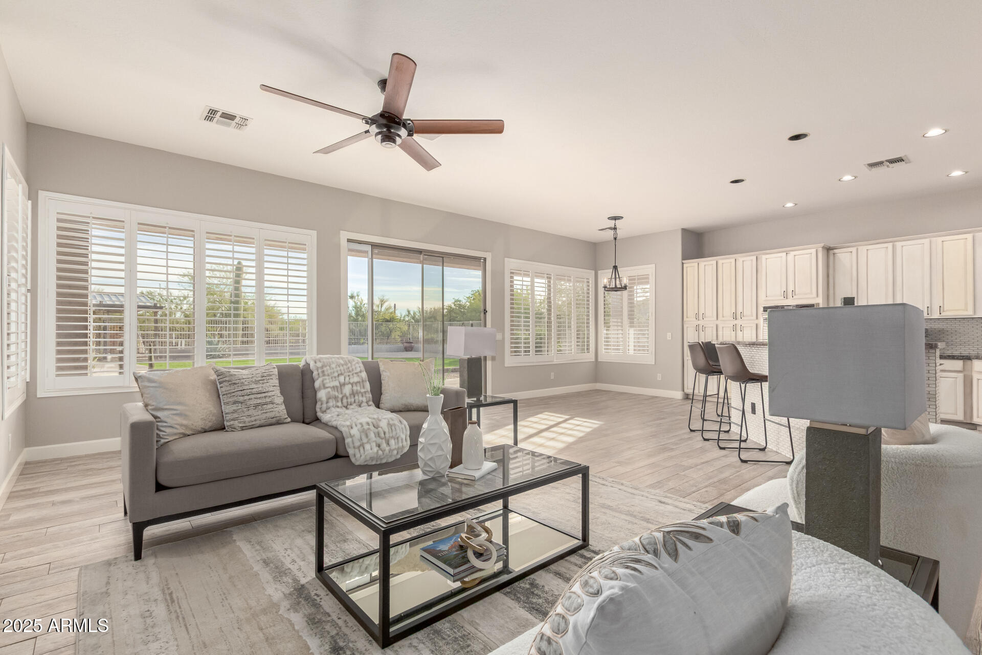5919 E WILDCAT Drive