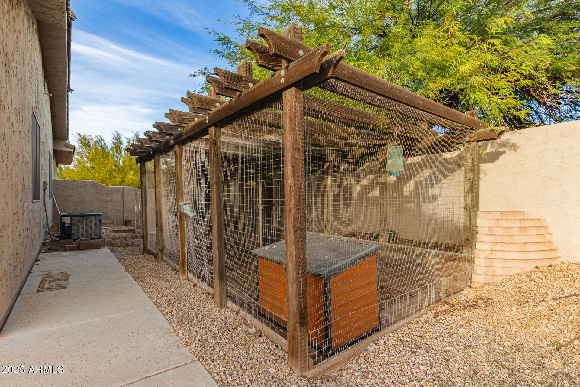 5919 E WILDCAT Drive