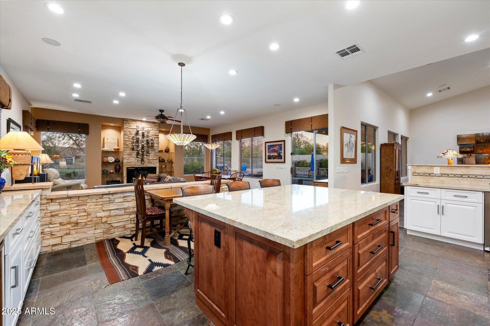 5118 E SIERRA SUNSET Trail