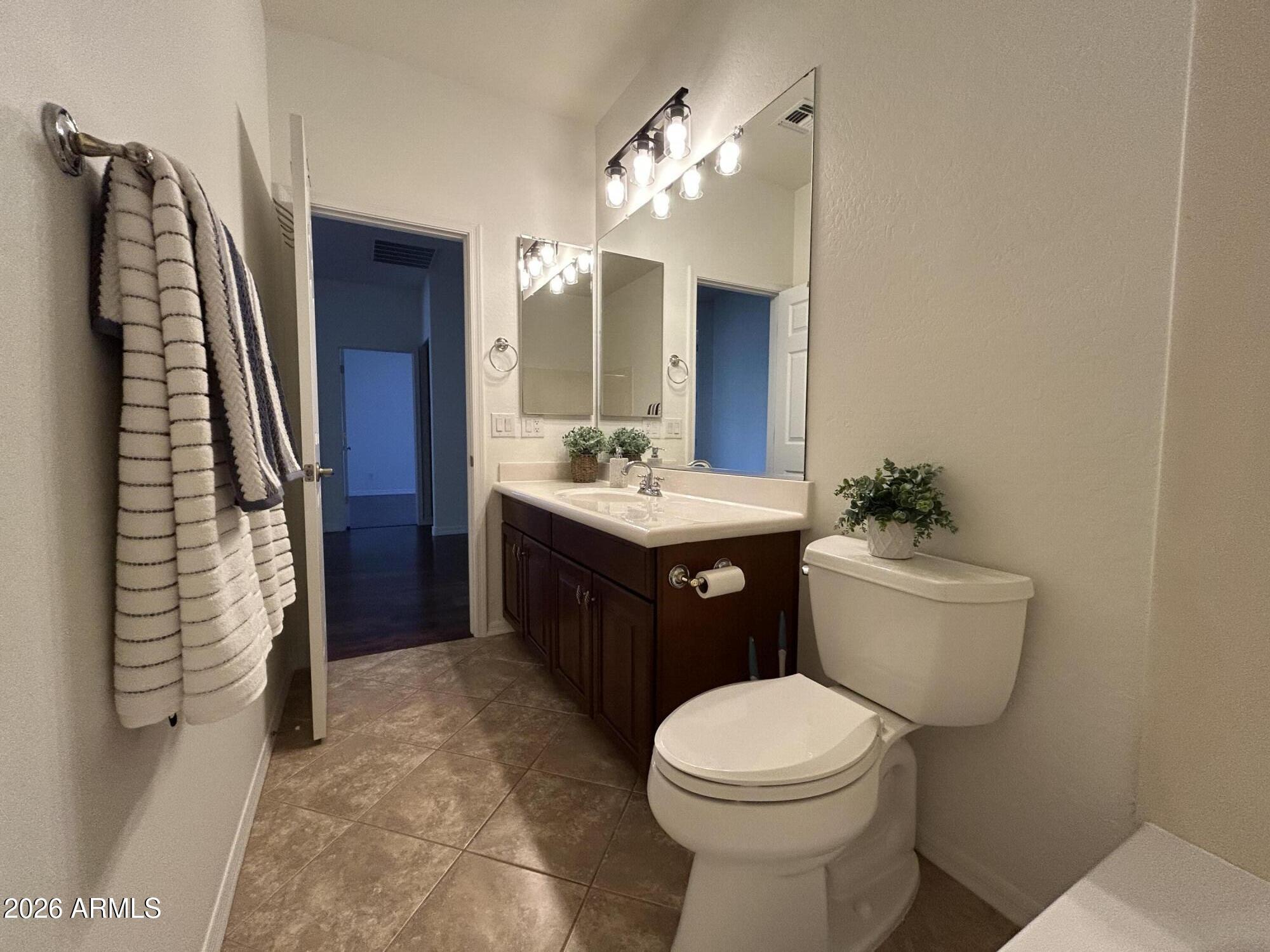 3234 W RAPALO Road