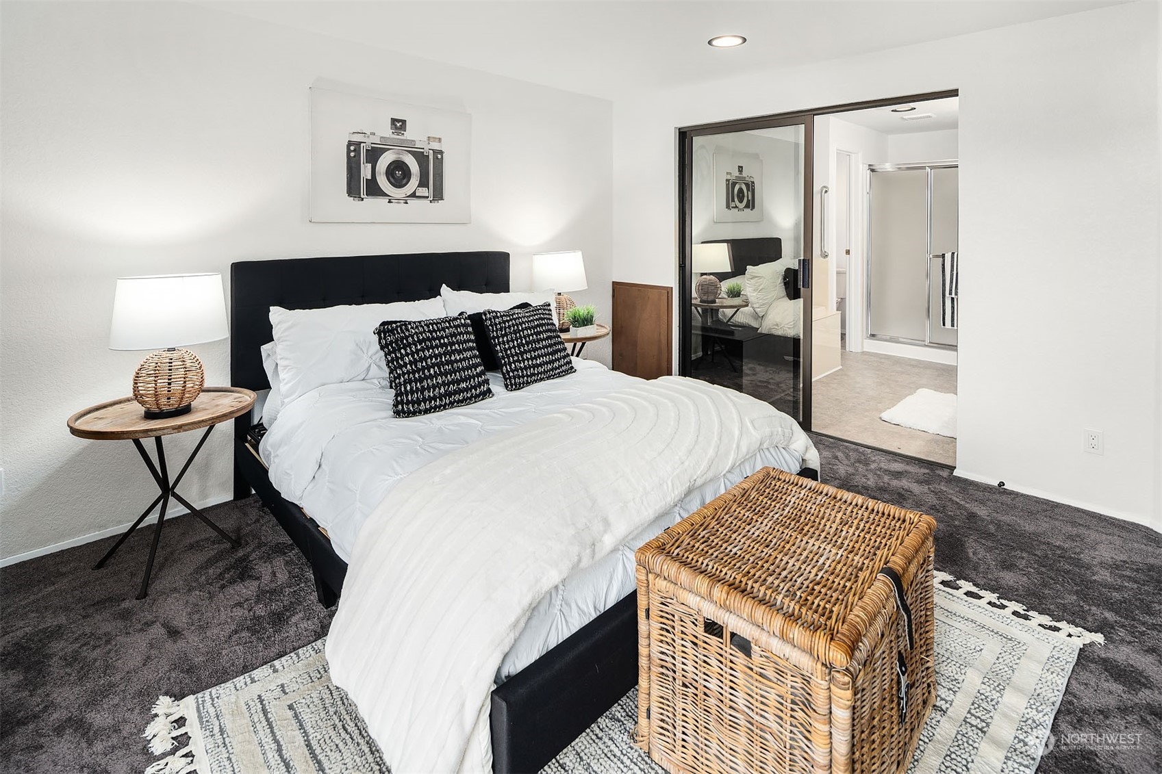 10601 Bagley Avenue N Unit: 201