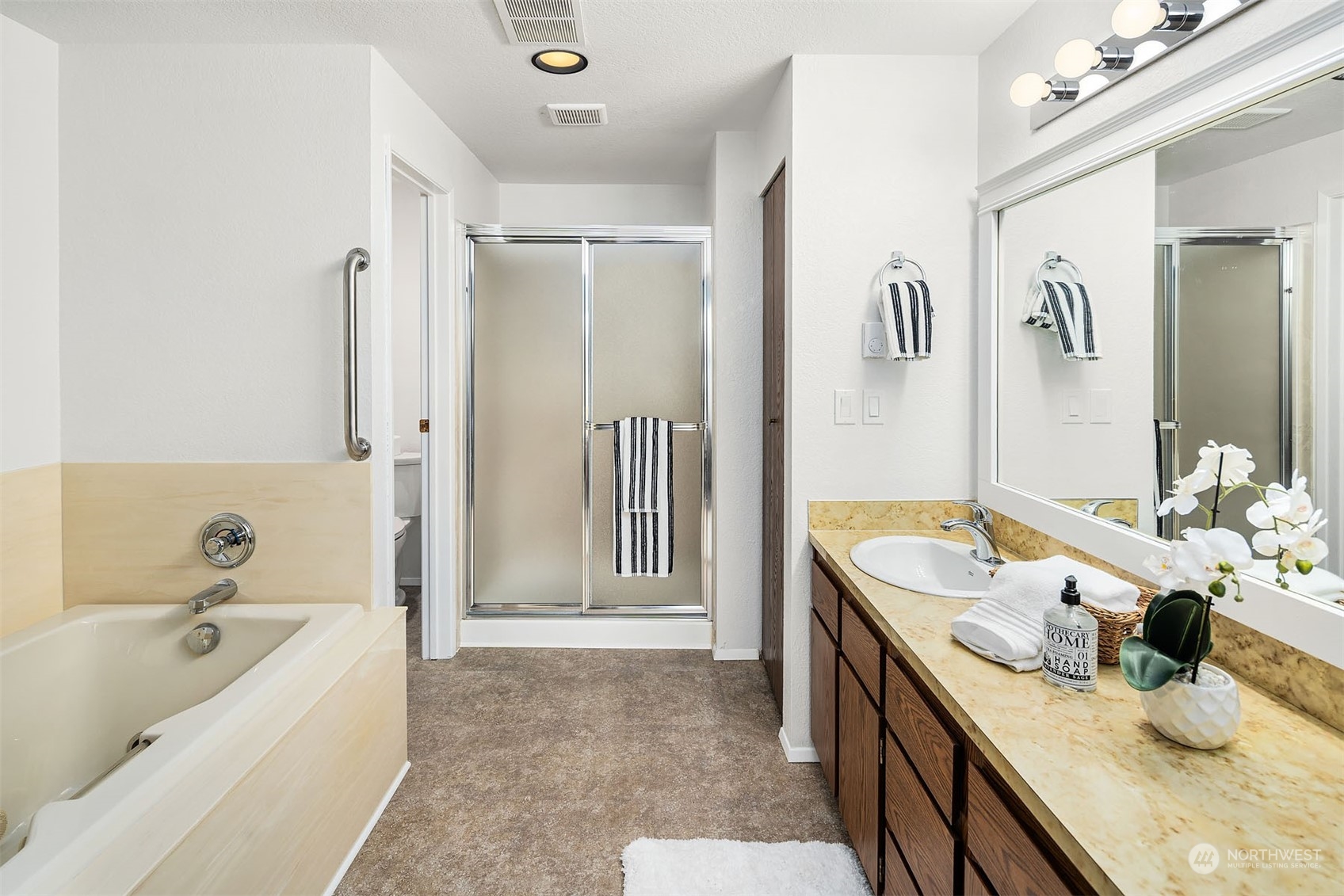 10601 Bagley Avenue N Unit: 201