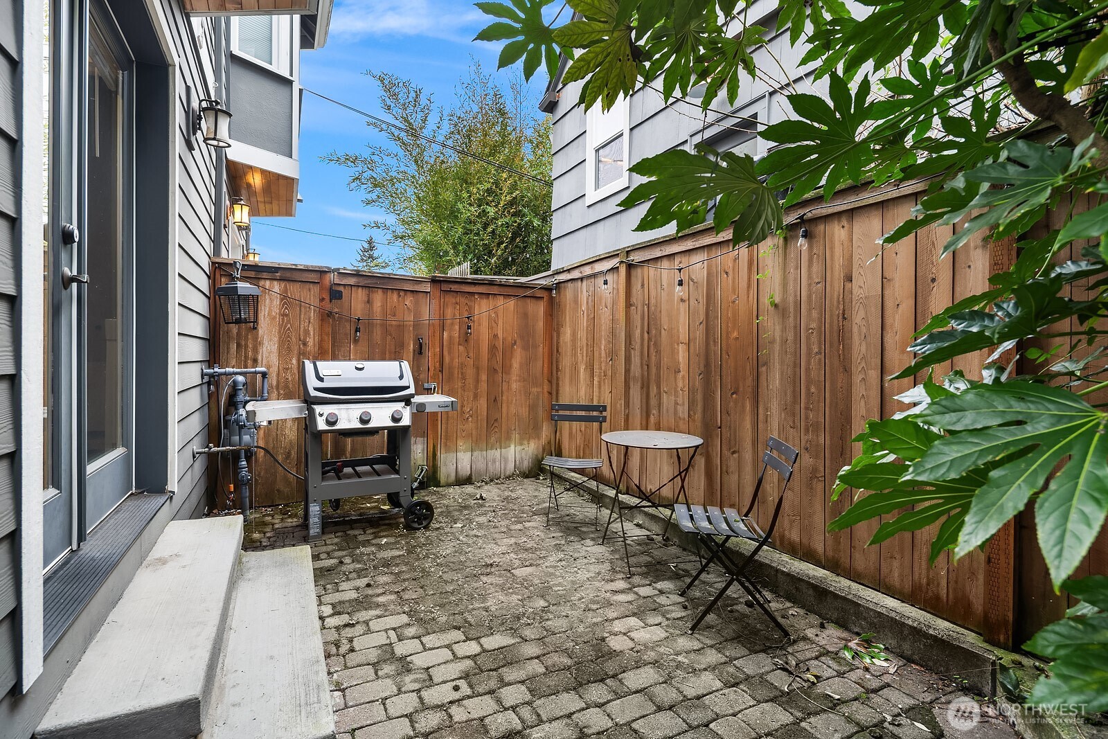 114 W Florentia Street Unit: B