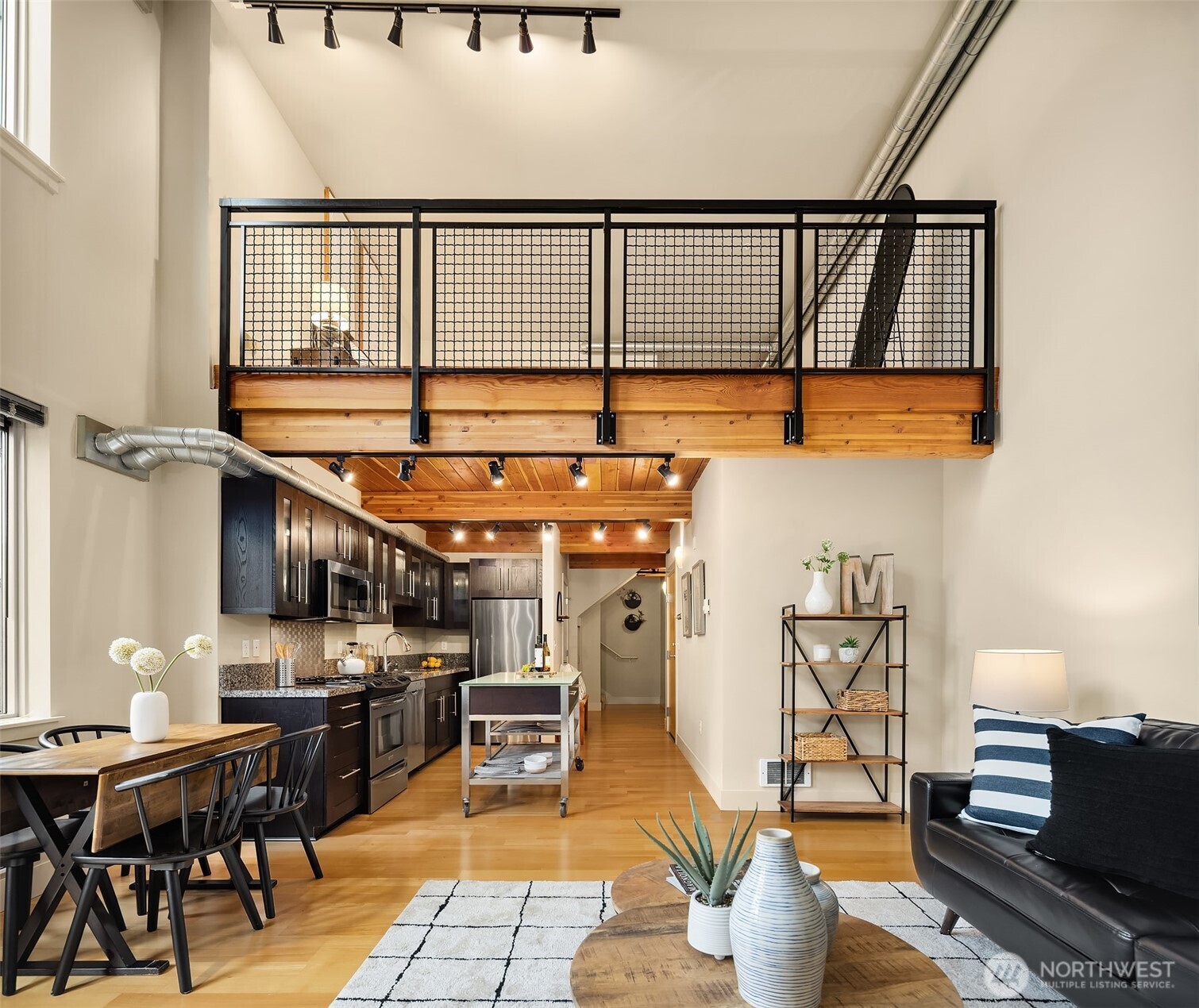 530 Broadway E Unit: 236