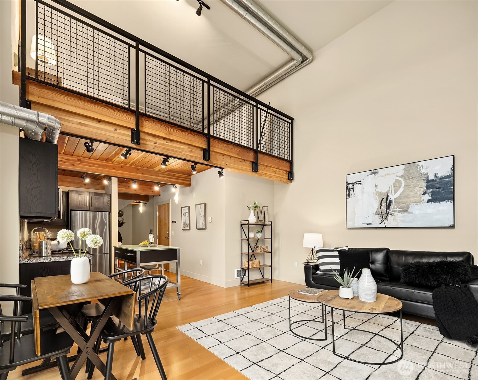 530 Broadway E Unit: 236