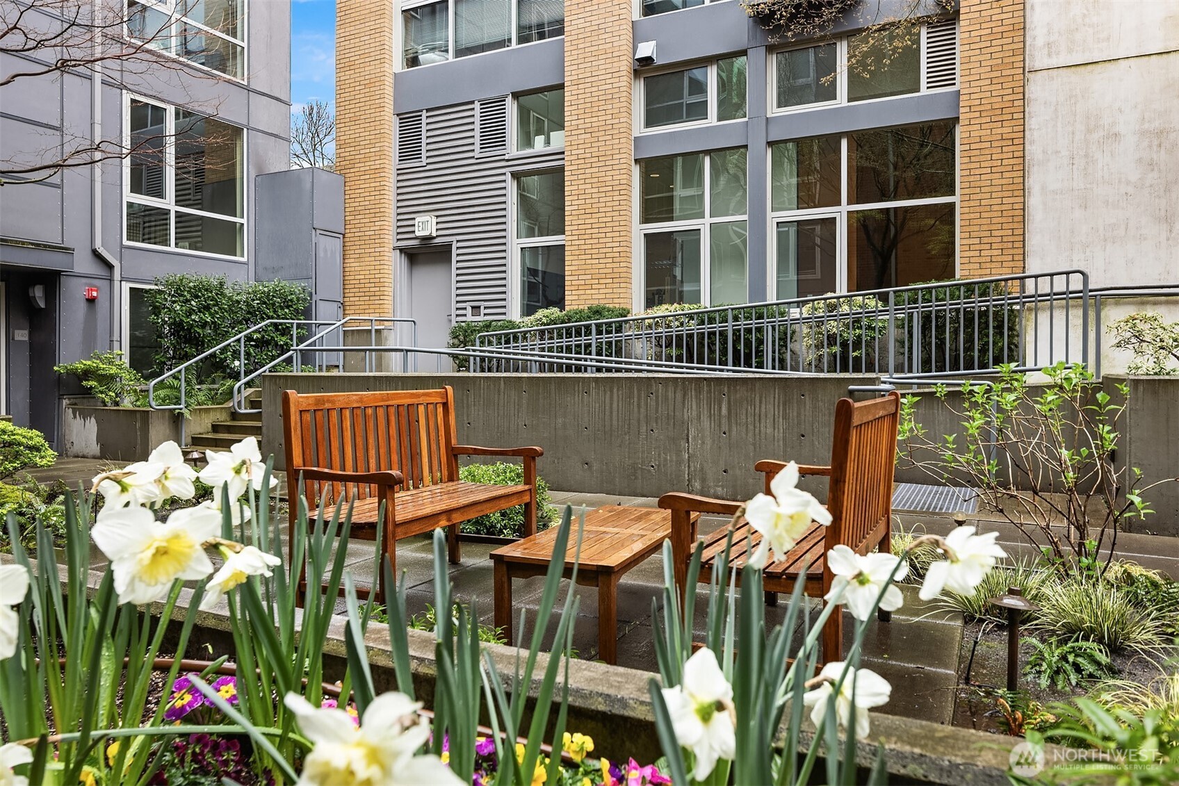530 Broadway E Unit: 236