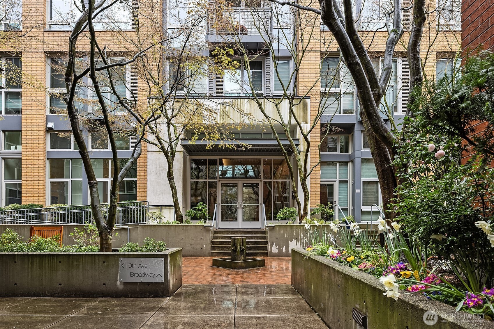 530 Broadway E Unit: 236