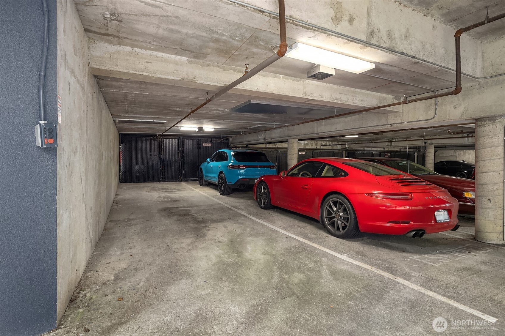 9039 NE Juanita Drive Unit: 305