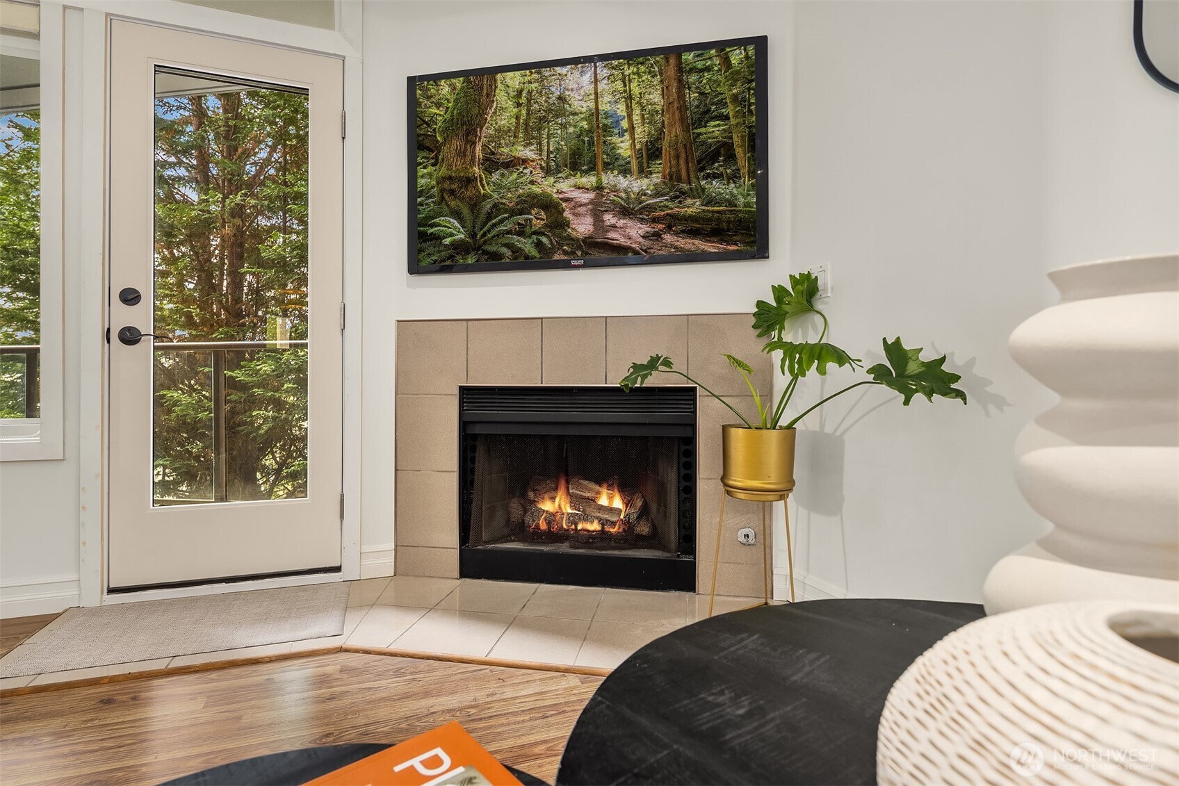 9039 NE Juanita Drive Unit: 305