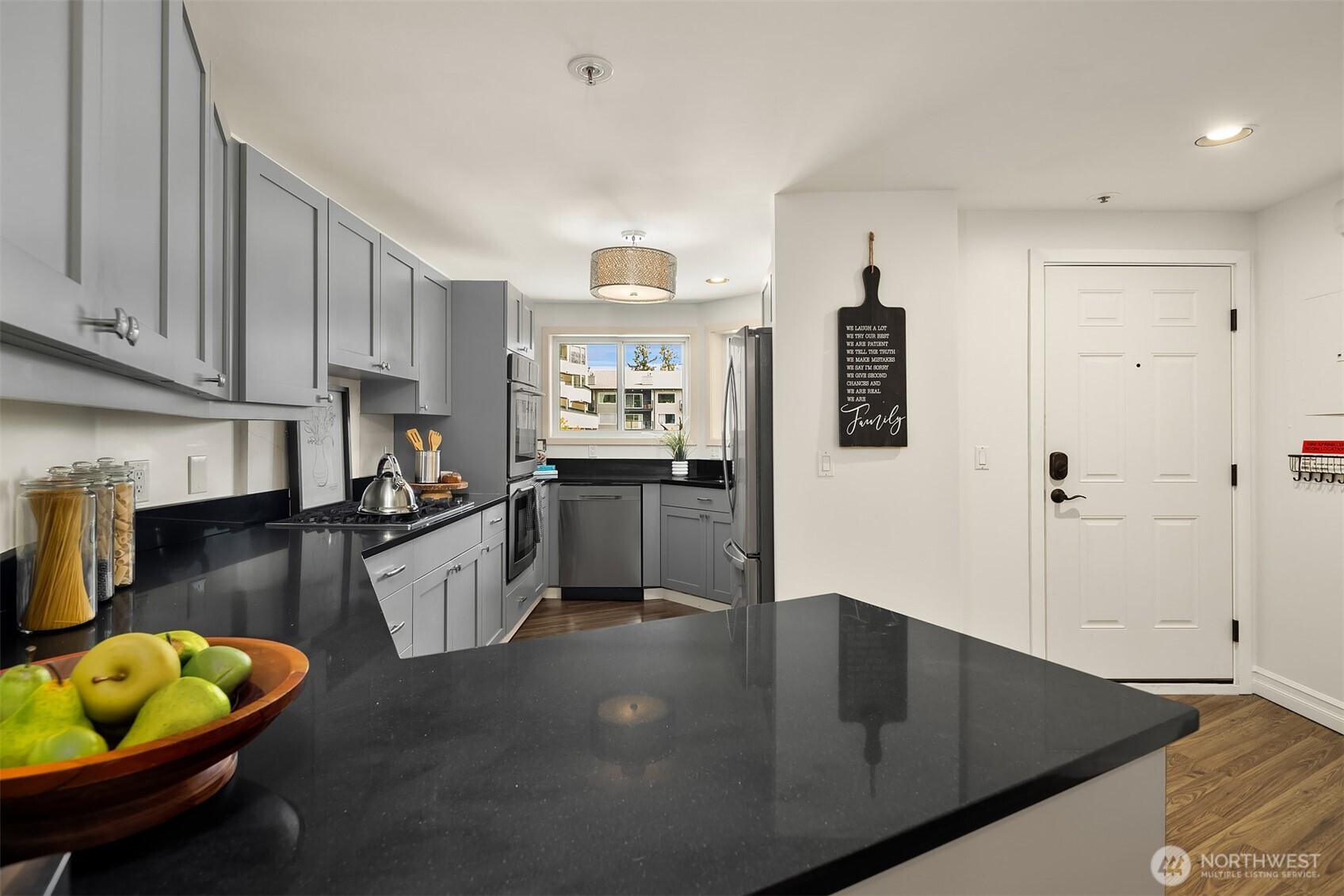 9039 NE Juanita Drive Unit: 305