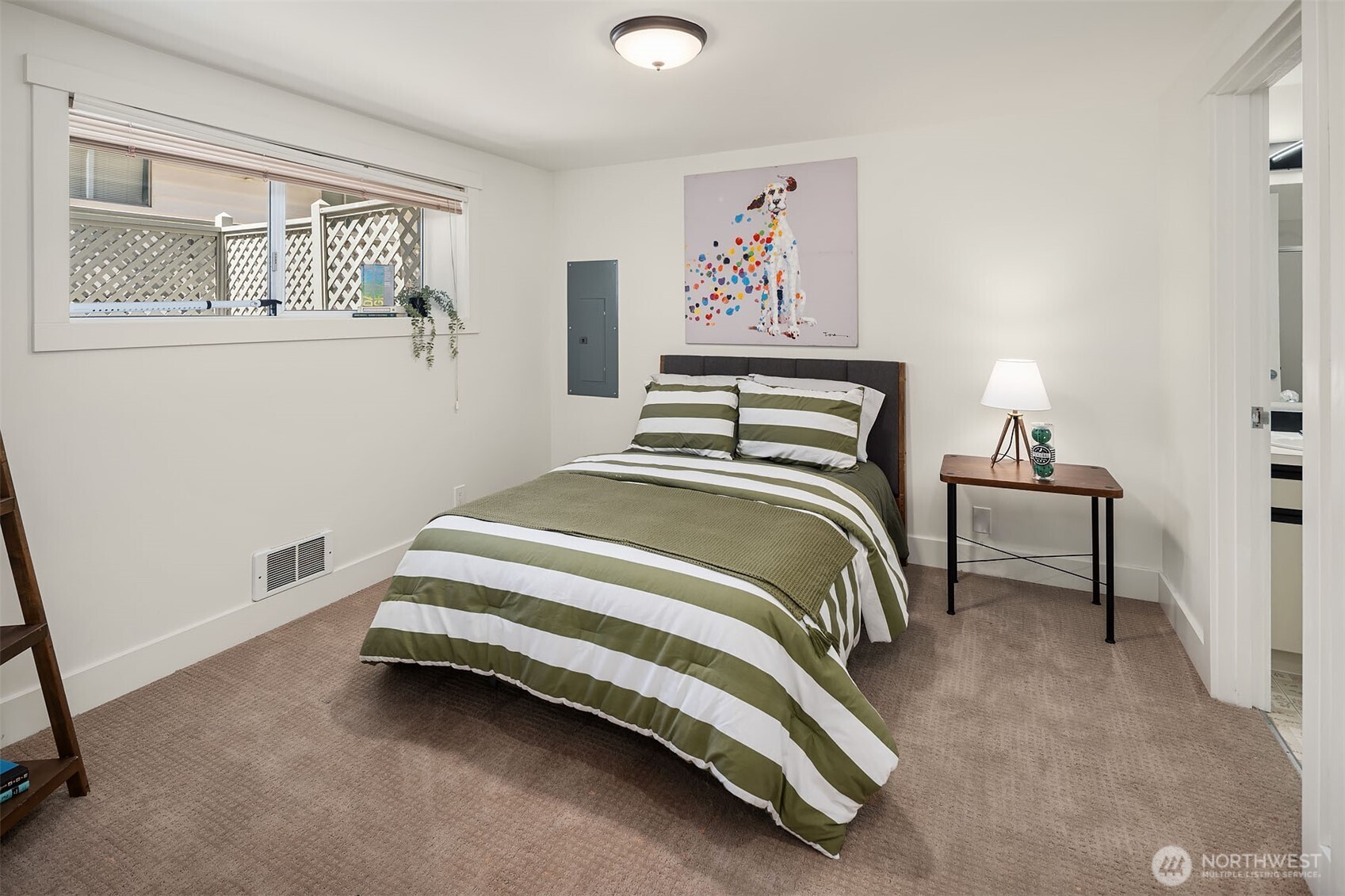 611 Bell Street Unit: 1