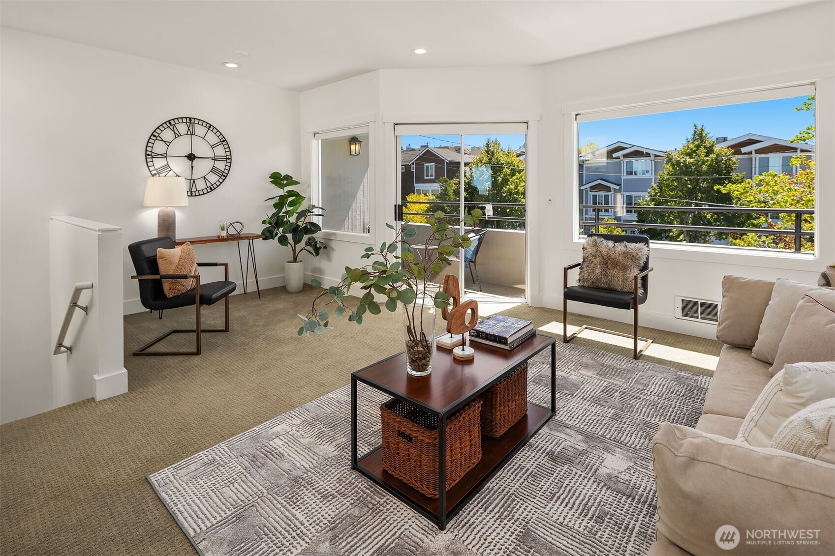 611 Bell Street Unit: 1