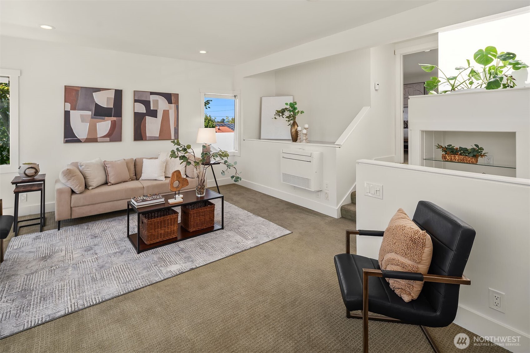 611 Bell Street Unit: 1