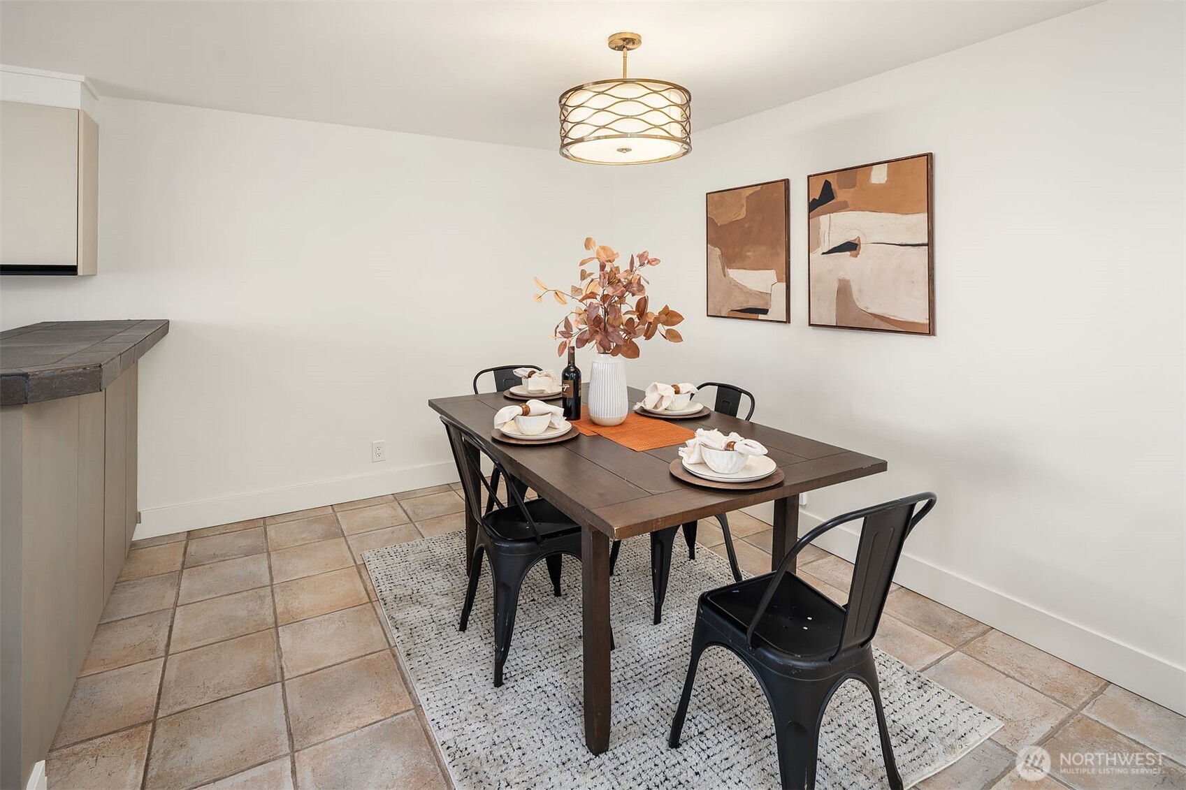 611 Bell Street Unit: 1