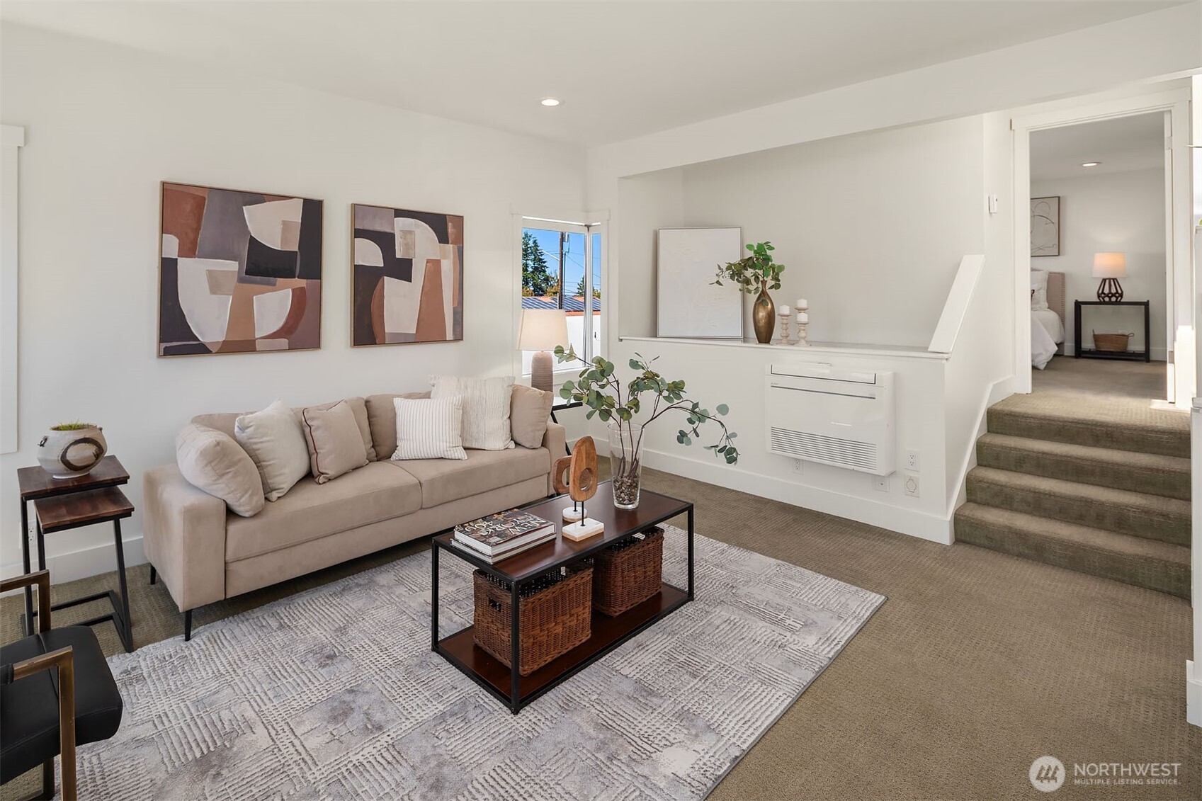 611 Bell Street Unit: 1