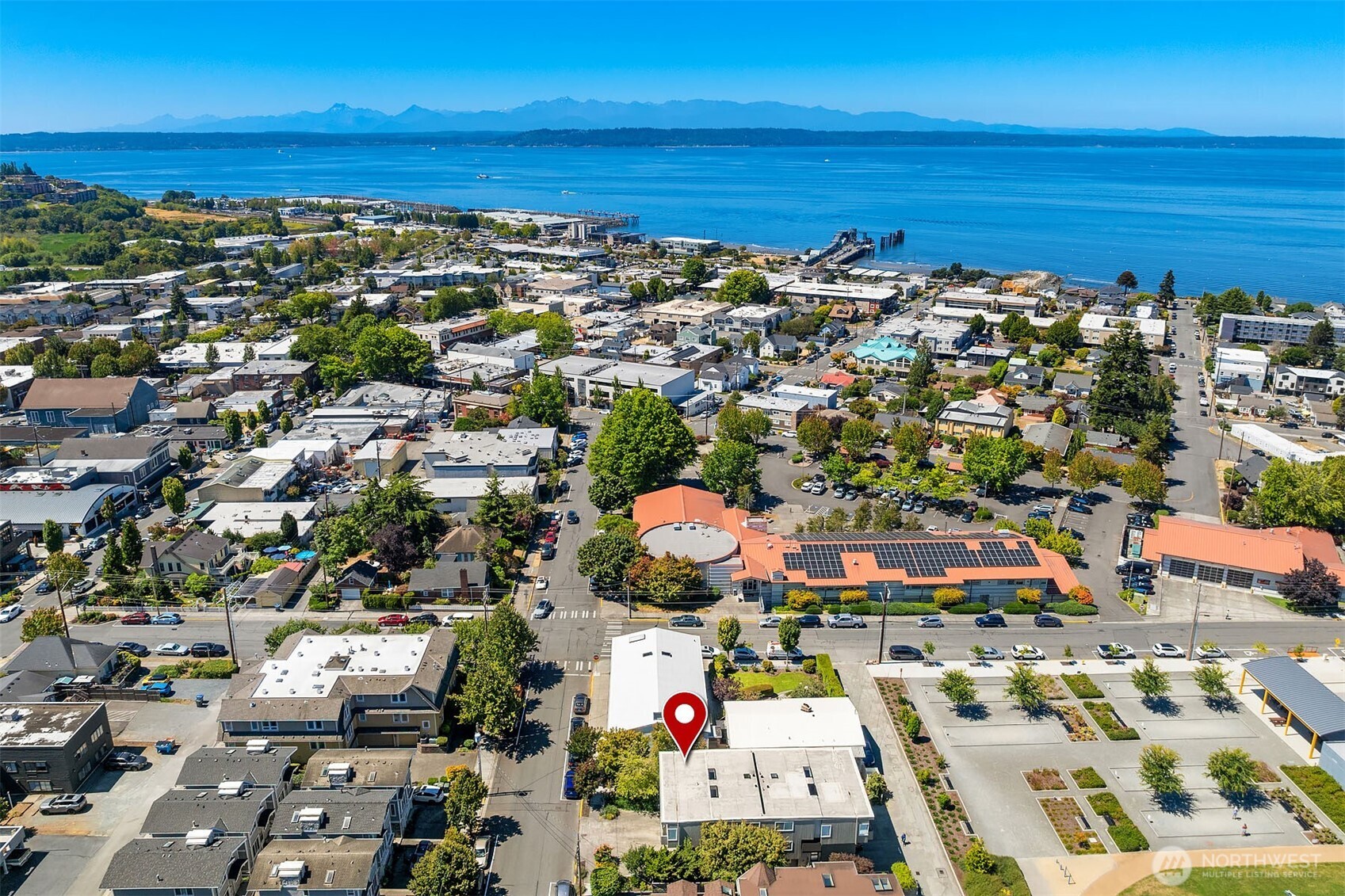 611 Bell Street Unit: 1