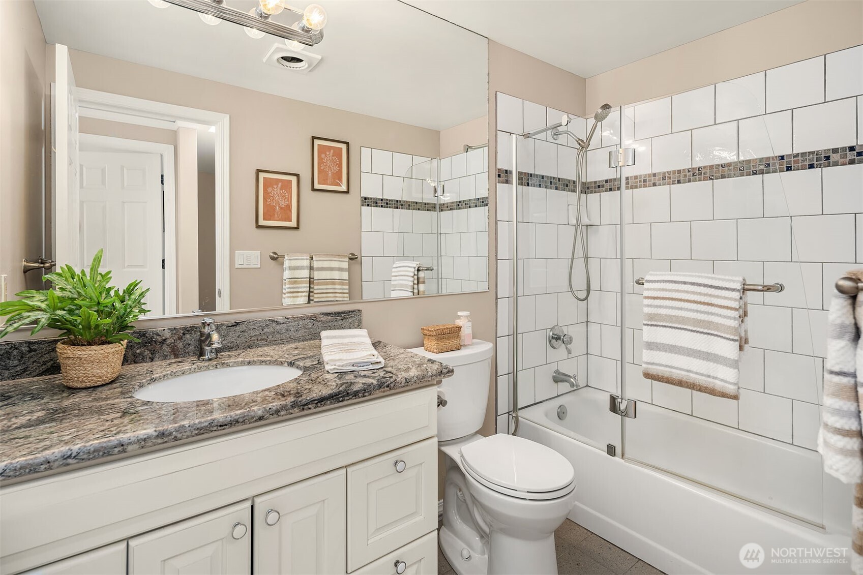 3216 14th Avenue W Unit: 202