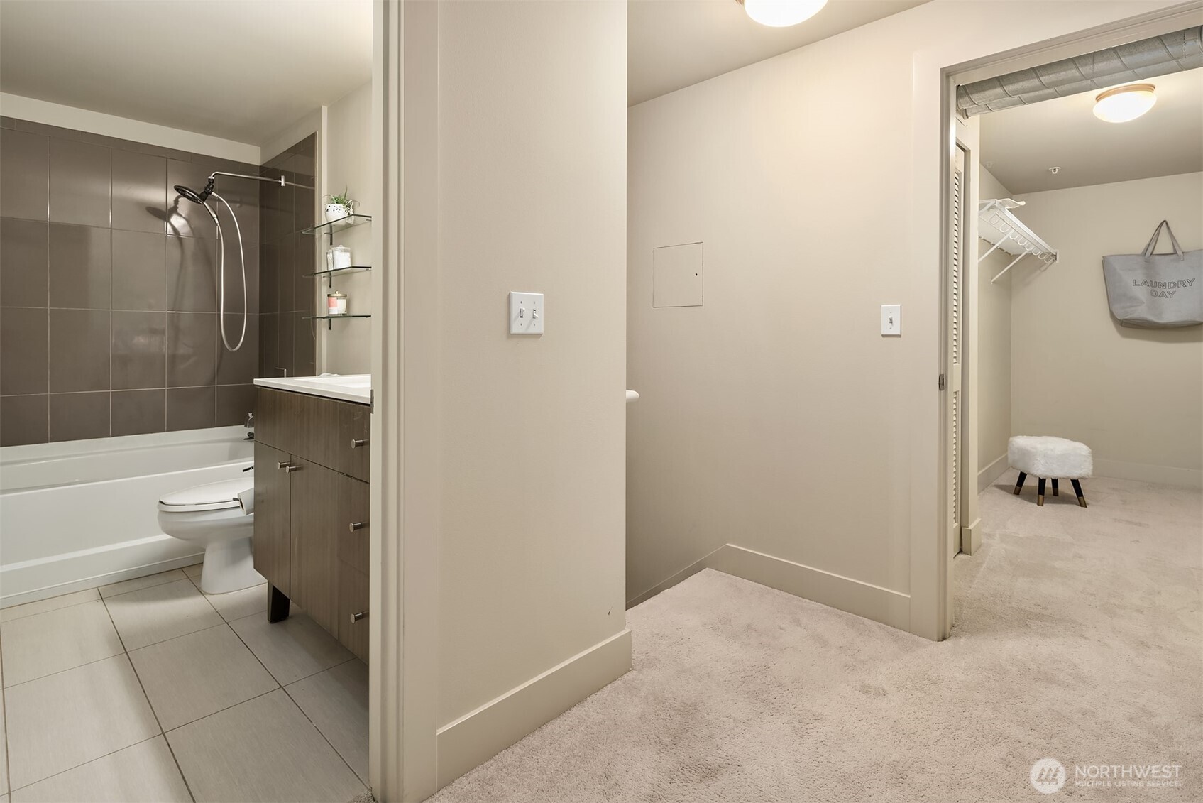 530 Broadway E Unit: 236
