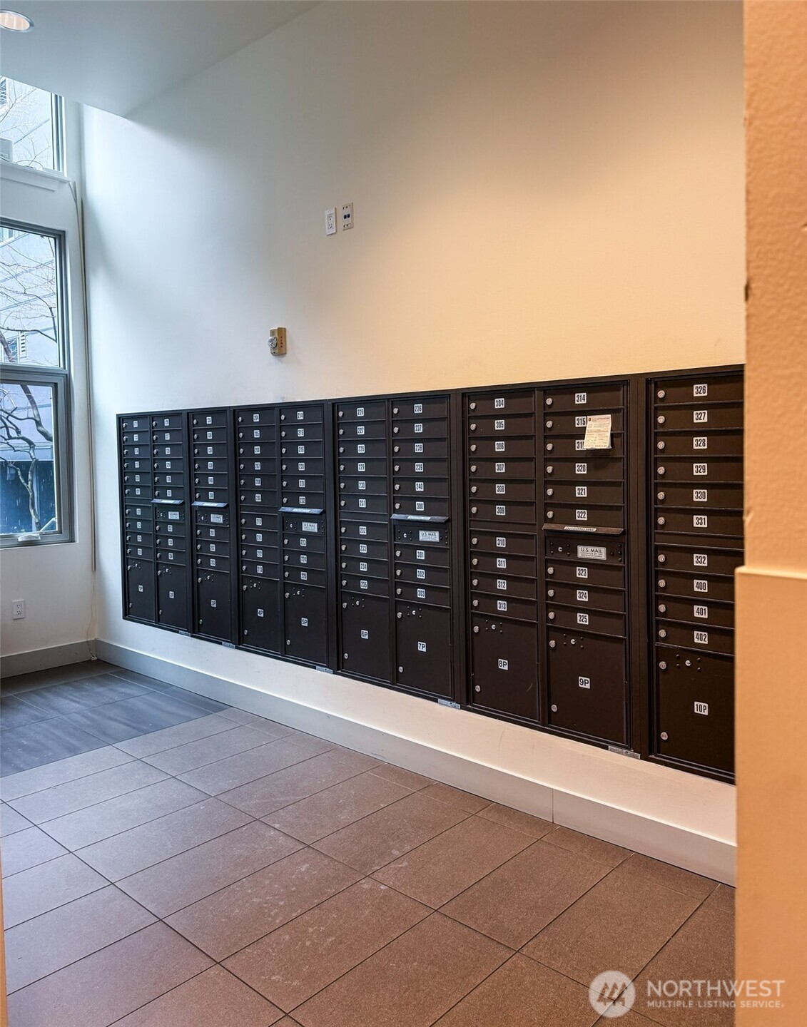 530 Broadway E Unit: 236