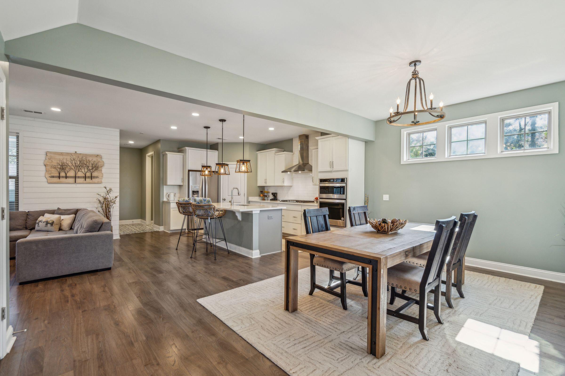 2202 St Johns Woods Parkway