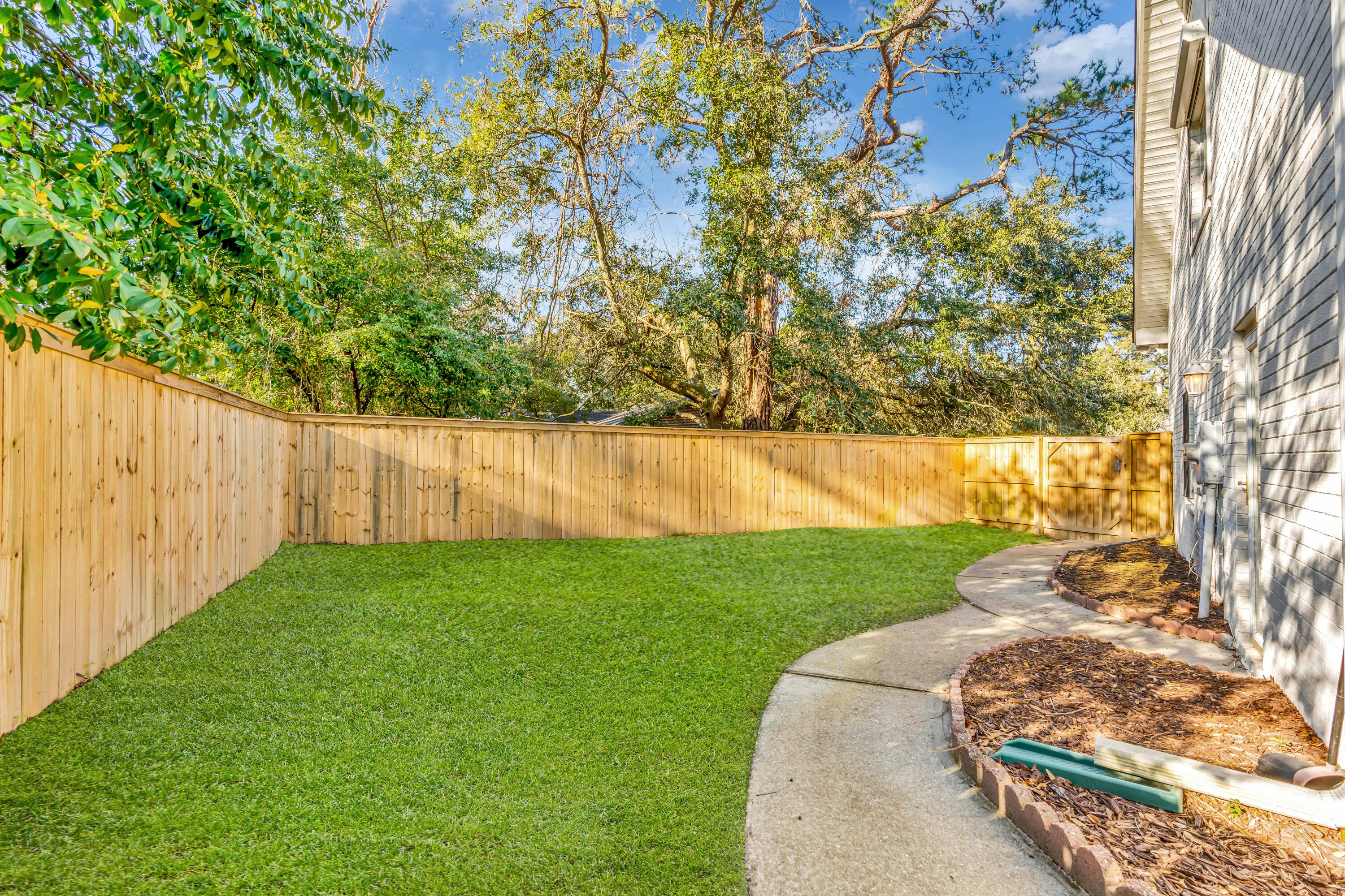 704 N Godfrey Park Place