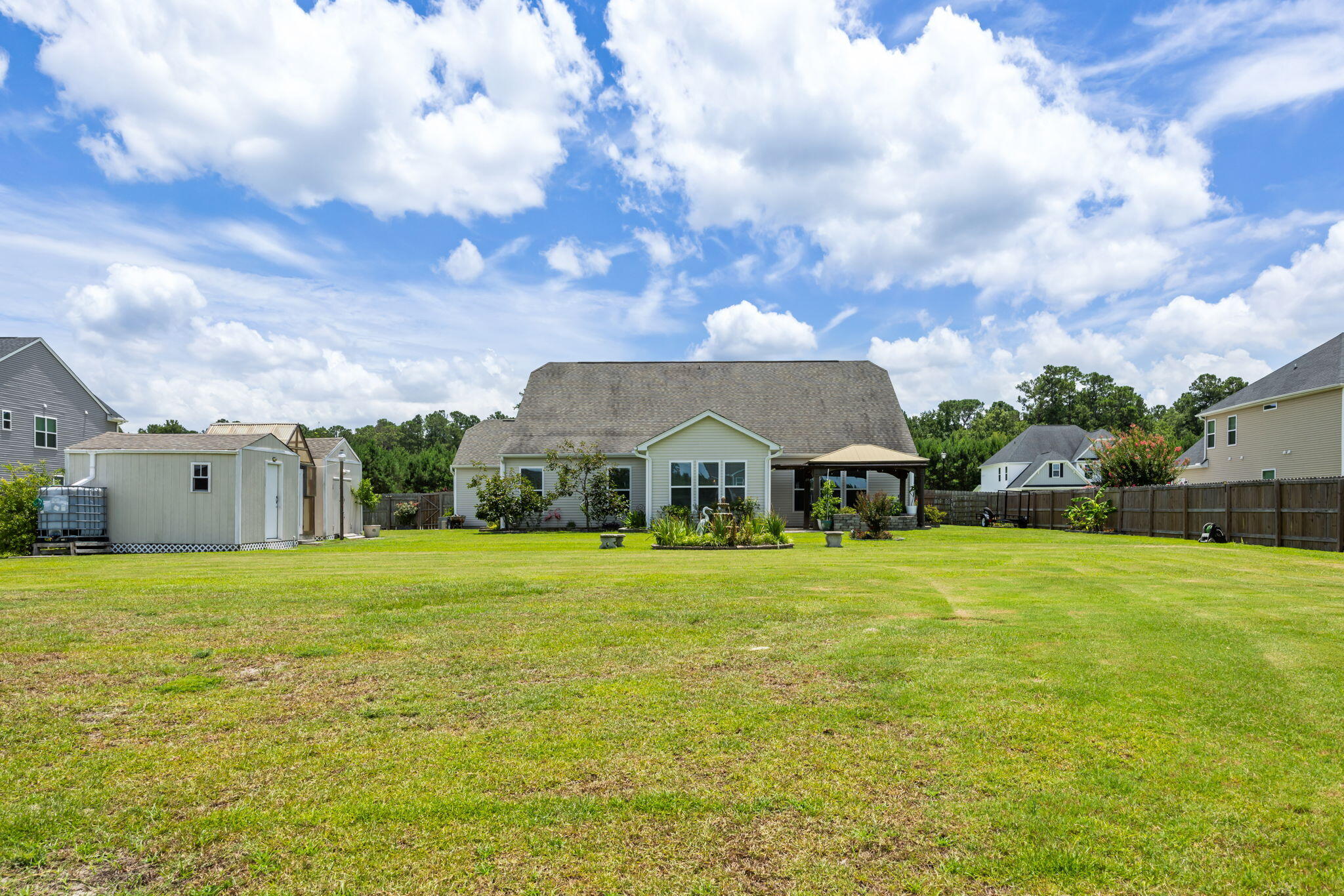 121 Lakelyn Road