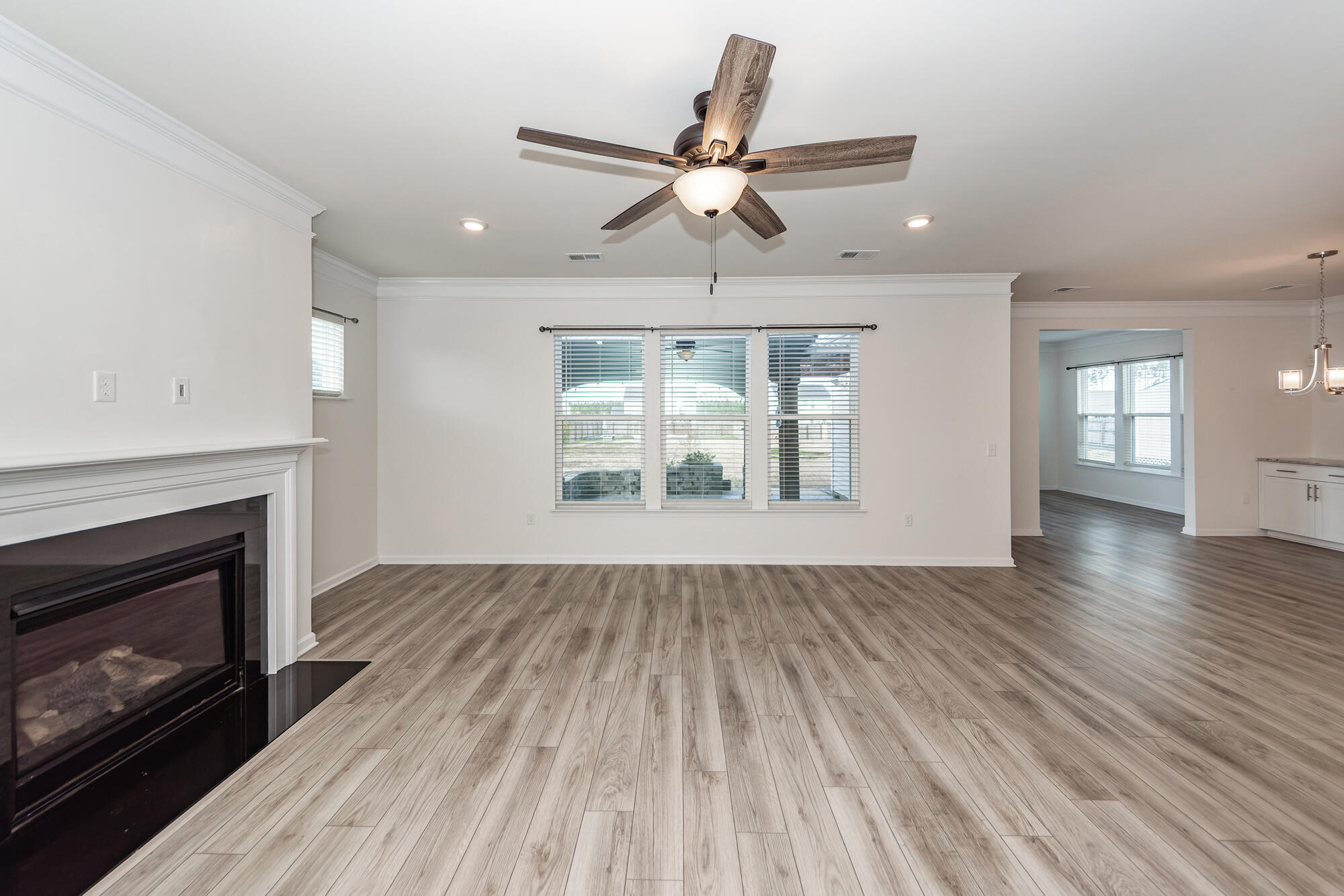 121 Lakelyn Road