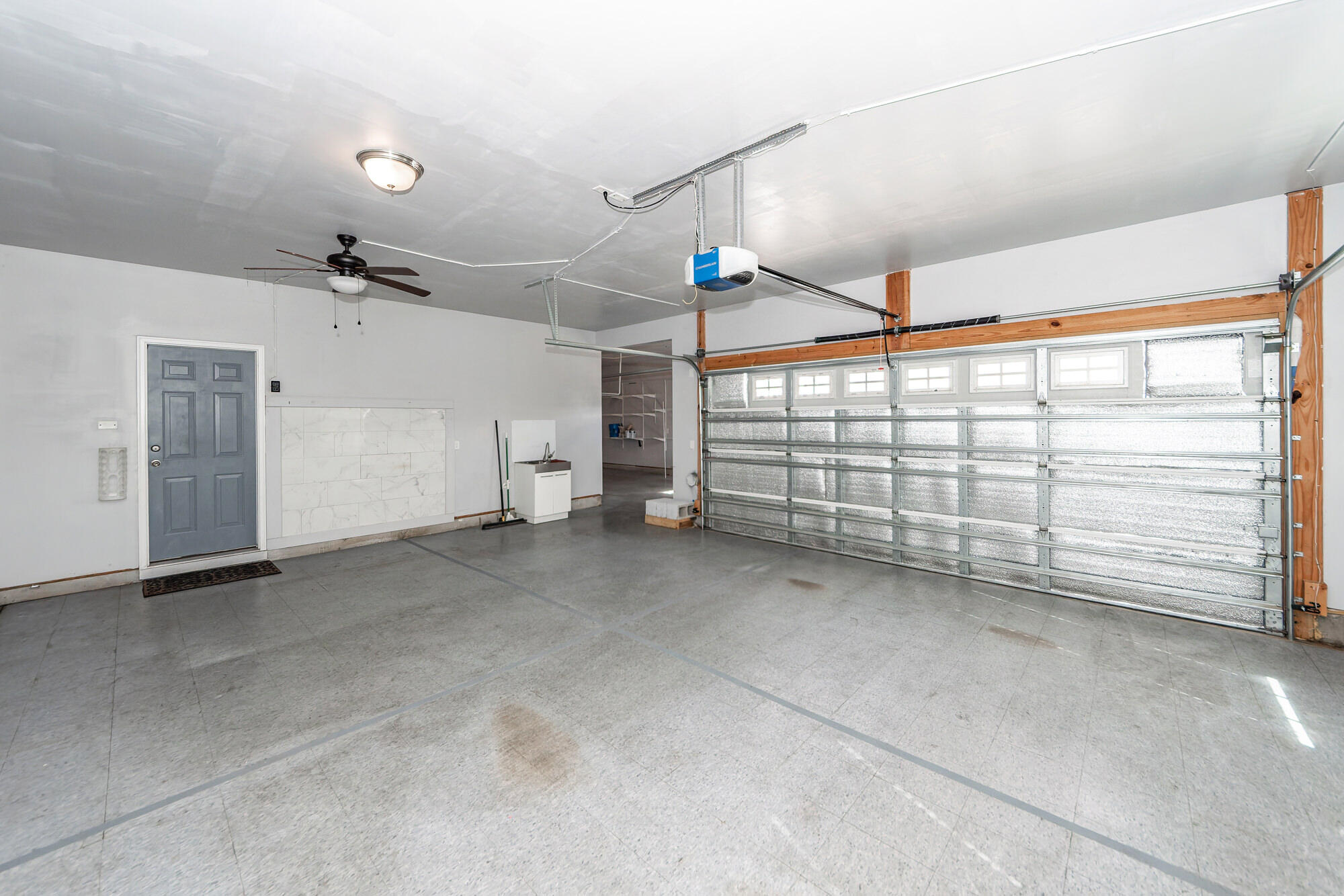 121 Lakelyn Road
