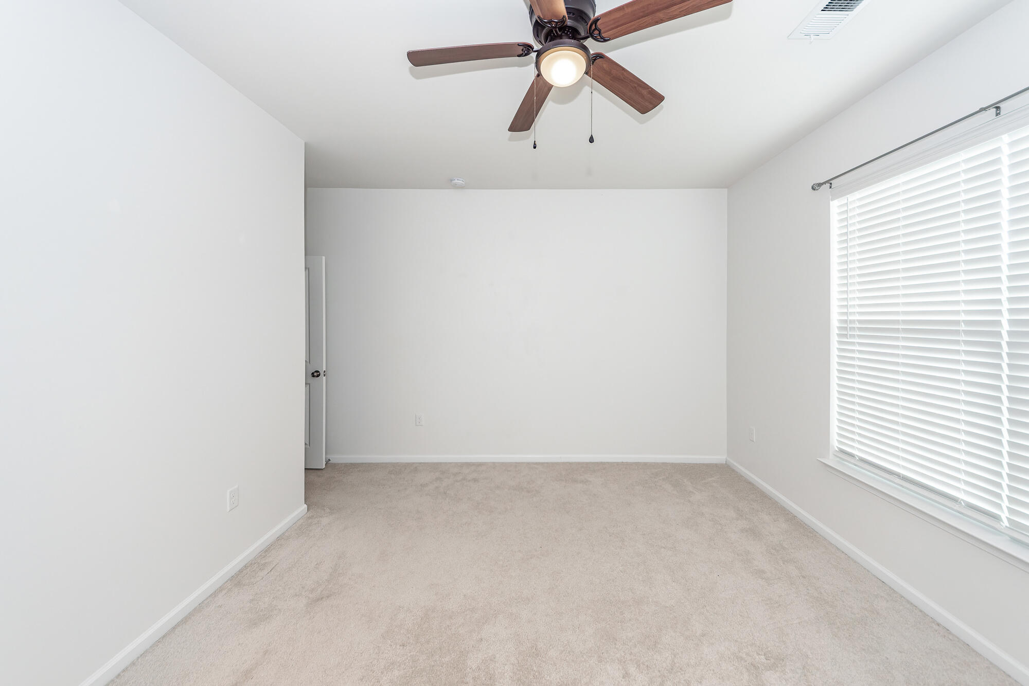 121 Lakelyn Road