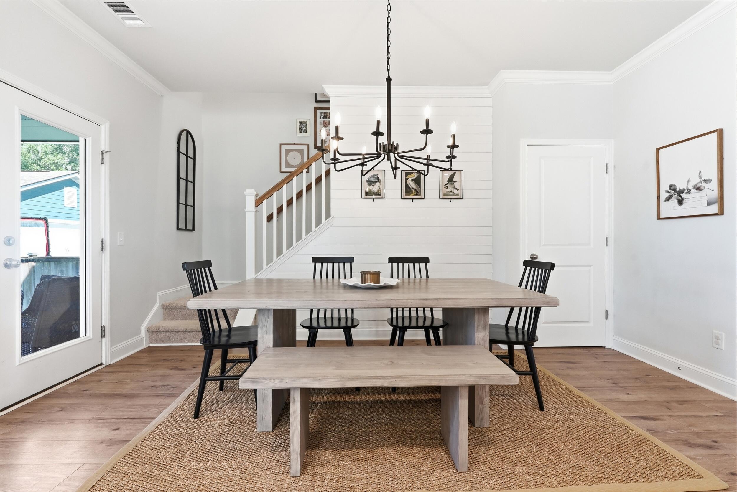 2239 Des Arc Road