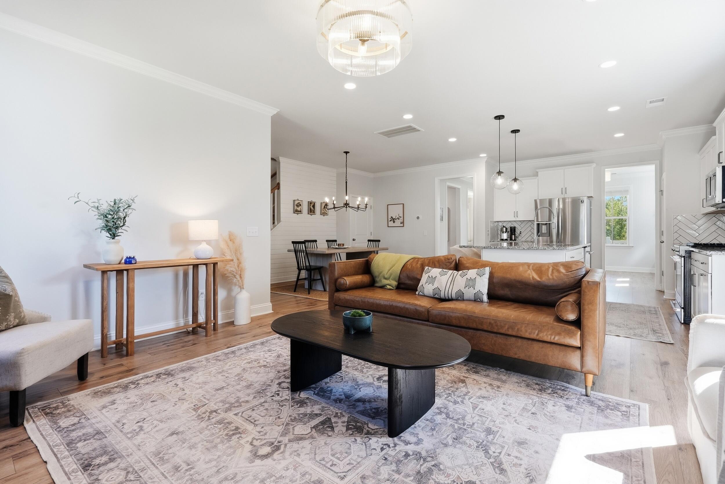 2239 Des Arc Road