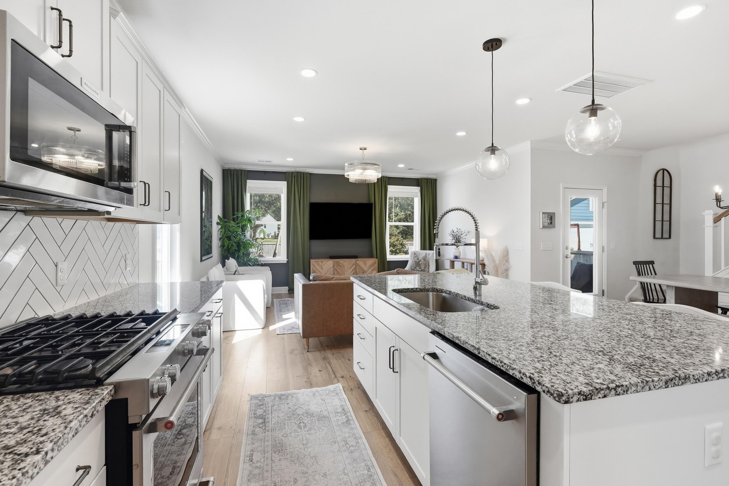 2239 Des Arc Road