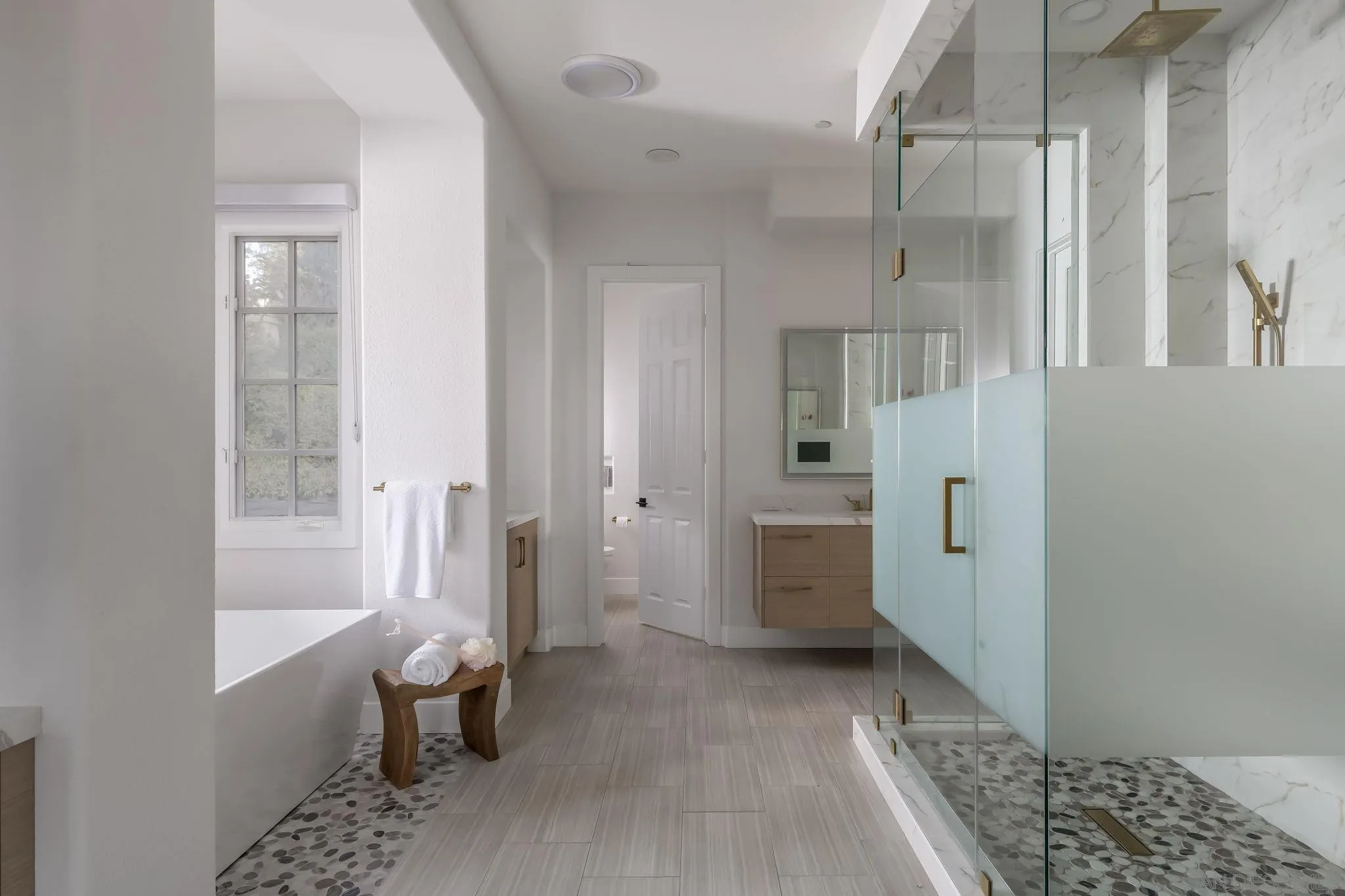 17707 Camino De La Mitra