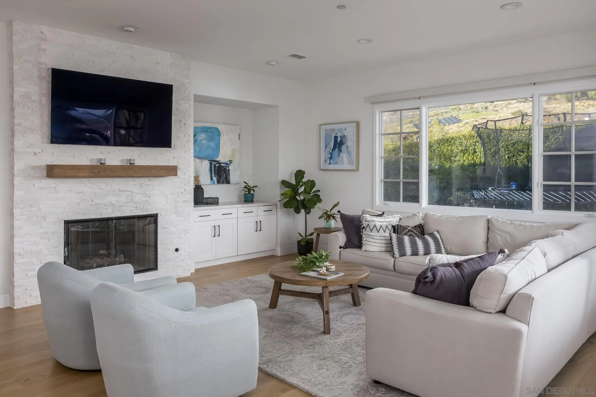 17707 Camino De La Mitra