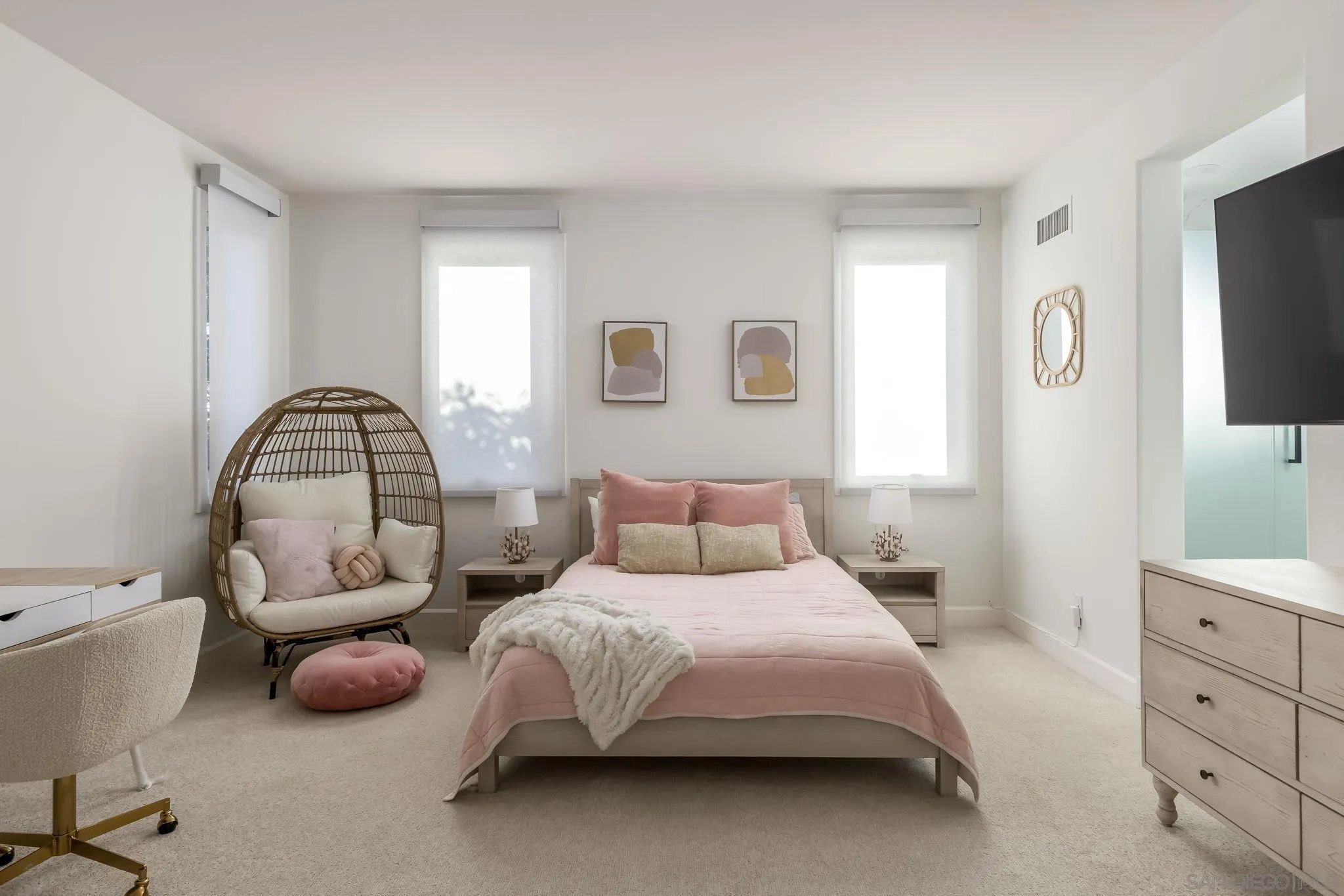 17707 Camino De La Mitra