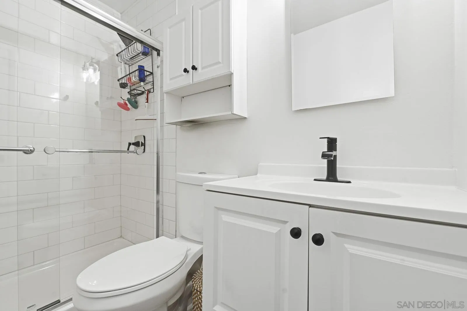 1422 Caminito Septimo