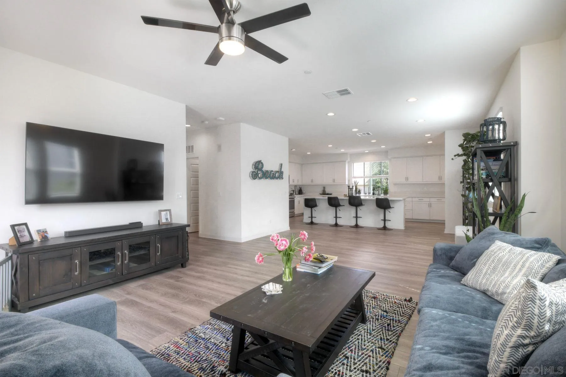 6058 Colt Place Unit 101