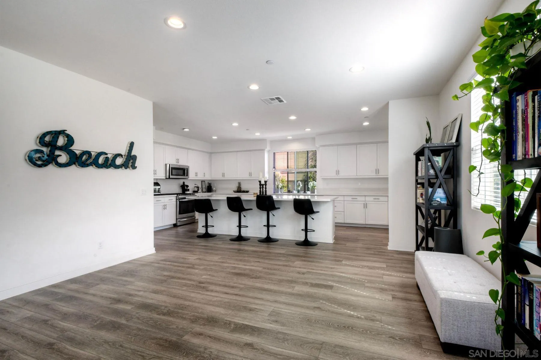 6058 Colt Place Unit 101