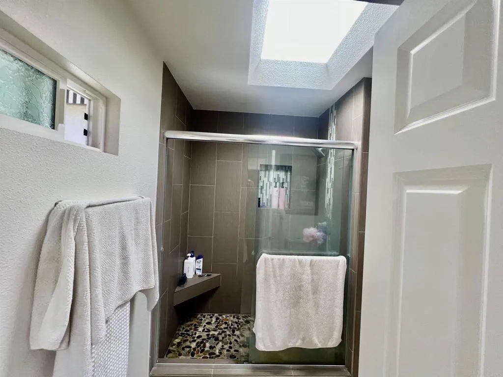 1921 Circle Park Lane