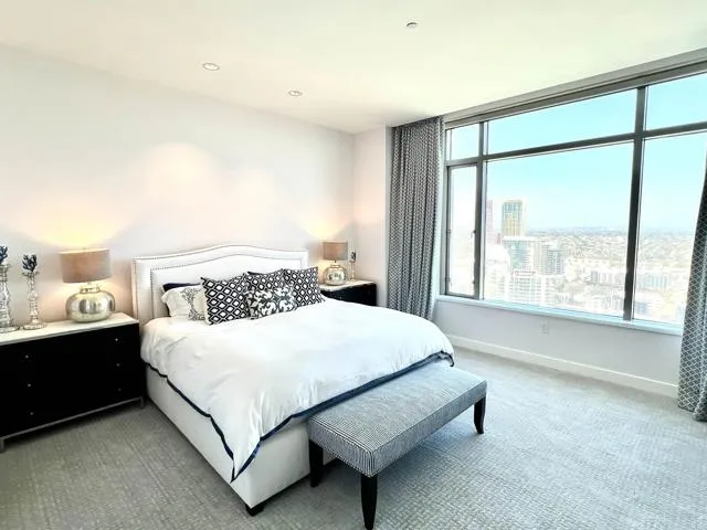 165 6th Avenue Unit 2902