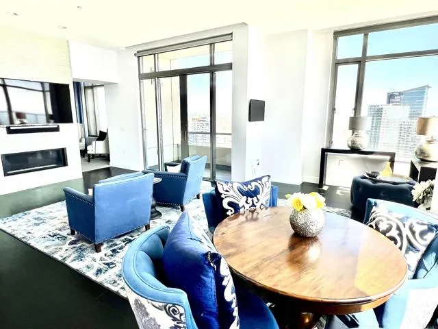 165 6th Avenue Unit 2902