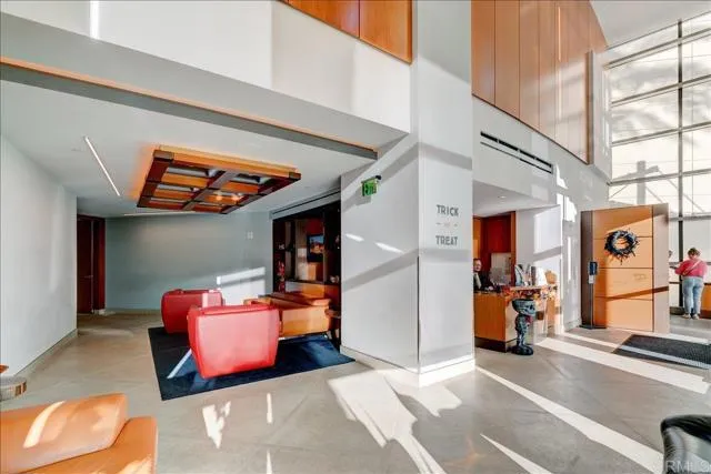 165 6th Avenue Unit 2902