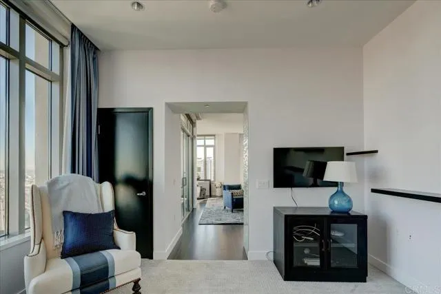 165 6th Avenue Unit 2902