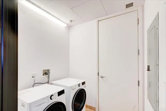 165 6th Avenue Unit 2902