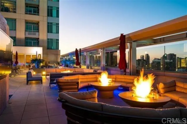 165 6th Avenue Unit 2902