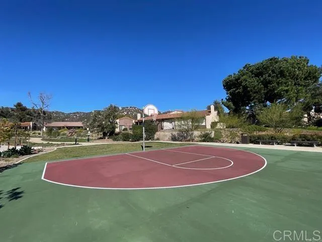 1912 Julie Dawn Place