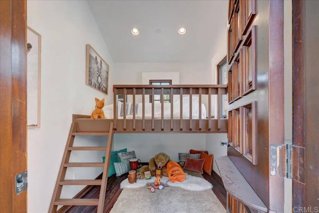 3358 Wildflower Valley Drive