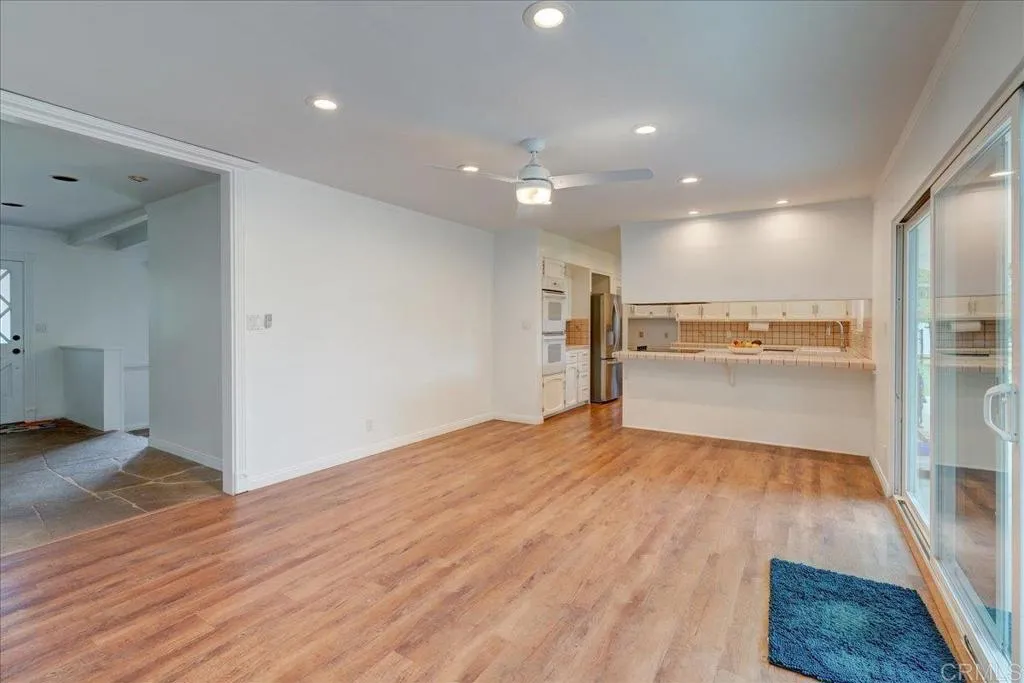 1170 Rising Hill Way