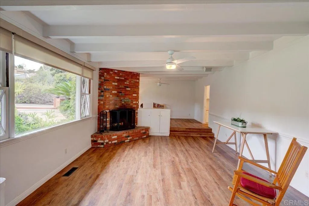 1170 Rising Hill Way